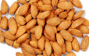 Almond with Peel 
